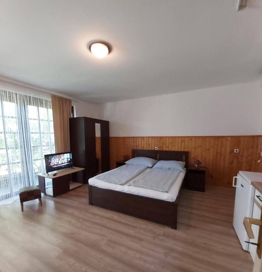 Marika-Lak Apartment Siofok Exterior photo